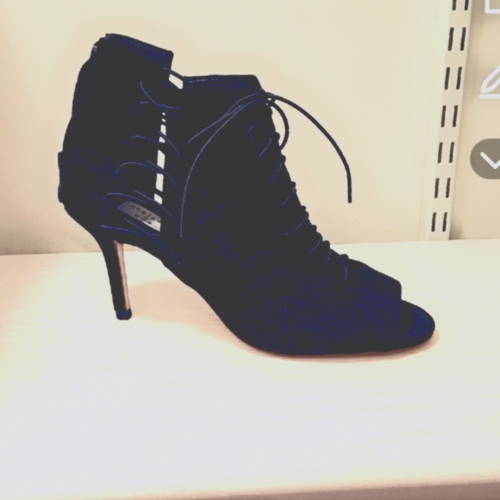 Black Lace-Up Women's Heels